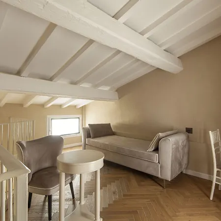 Relais Uffizi Hotel 4*